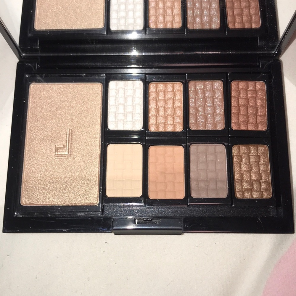 Highlighter/eyeshadow